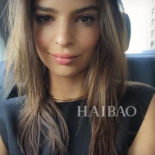 Emily Ratajkowski