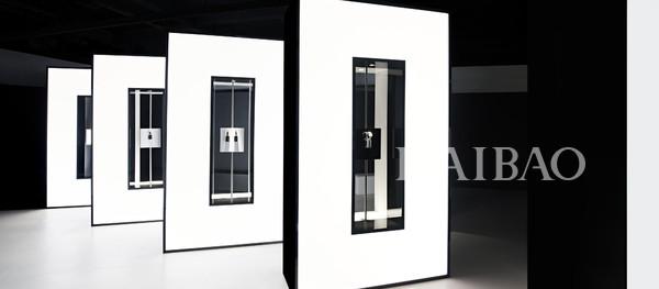 Chanel # # black and white is not - J12 multi-dimensional experience