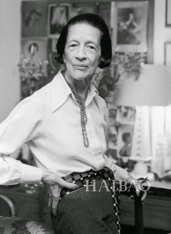 Old photo by Diana Vreeland