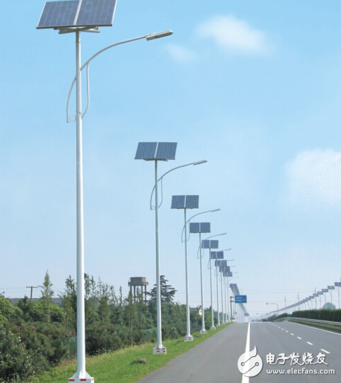 Where is the solar street light battery _ solar street light system