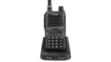Original Icom IC-V86 7W HAM Vhf UHF Two Way Radio IP54 200 Channels Walkie Talkie1