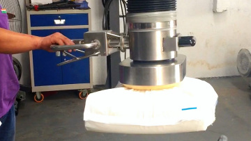 handling for bags  One-handed type Vacuum tube lif