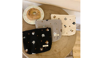 Kitty Cosmetic Bag