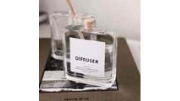Wholesale 2023 Luxury Scented Aromatherapy Empty Glass Diffuser Bottle With Stick For Home Hotel1