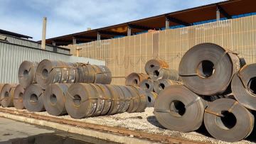 Carbon steel coil