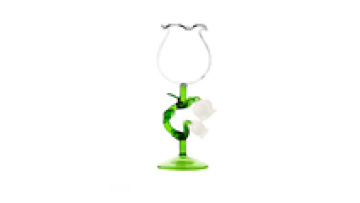 Wholesale Hand-Blown Heat-Resistant Colored Flower Shape Glass Wine Goblet with Twisted Stem1