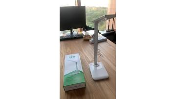 CH014 10W of charging