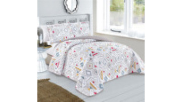 High quality home use Microfiber Polyester Printing Quilted Bedspread bedding set King size1