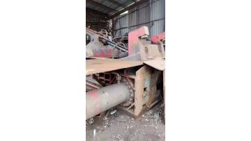 vertical baler