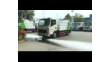 Howo dust suppression vehicle