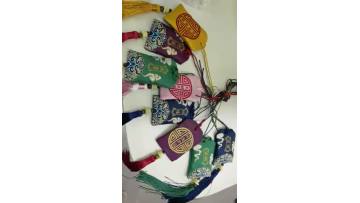 Double-layer woven label car diffuser