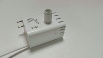 mini submersible pump dispaly