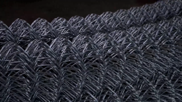 8ft gi chain link fence for soccer fields1