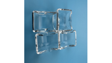 Custom High Light Transmittance Heat Resistant Transparent Quartz Boats in Various Shapes1