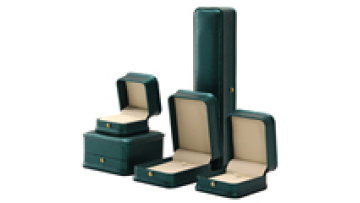 Hanhong 2023 luxury ring jewelry box packaging wholesale custom logo necklace ornaments green leather jewelry box1
