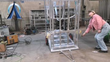 Heavy Industry Galvanizing Manufacturing/Cow Equipment/Foldable Manual Cow Foot Trimming Machine1