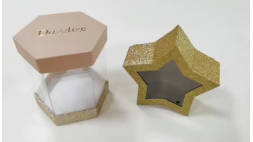 Star shape box with clear window
