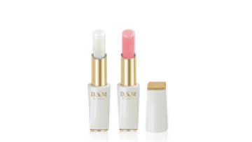 Natural Organic Lip Balm with Vitamin E for Smooth, Hydrated Lips1