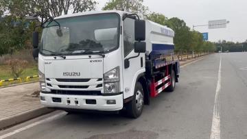 ISUZU sewage suction truck