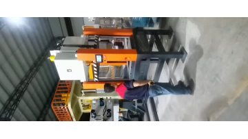The Hydraulic Press Machine runs continuously for 24 hours for performance testing.