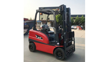 electric forklift