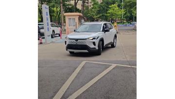 2023 Toyota Corolla Cross 2.0L Pioneer Edition