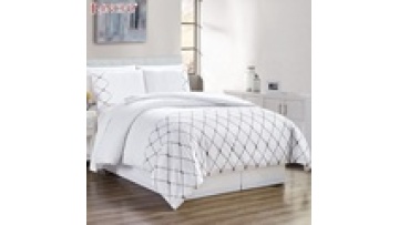 New embroidery design microfiber  duvet cover  embroidery geometric 4pcs bedding comforter cover set1