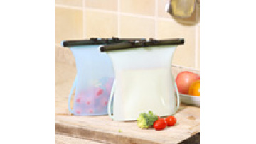 BPA Free Collapsible Reusable Silicone Food Bags1