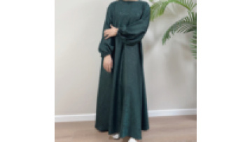 2025 Islamic Clothing Women Closed Abaya Jacquard Satin Modest Dresses Puff Sleeve Flared Dubai Women Abaya Muslim Dress1
