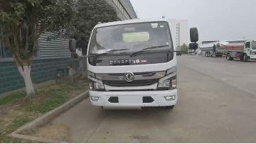 Dongfeng 4.5 ton tanker