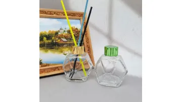 Home Fragrance Private Label Round Glass Bottle 100ml Luxury Essential Oil Reed Diffuser with Rattan Sticks Aroma Bottle1