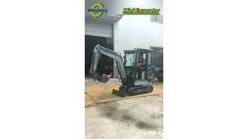 360° Rotating Mini Excavator