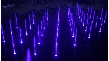 Outdoor floor standing fountains