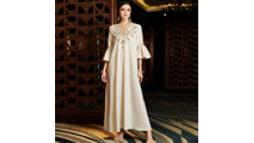 Uni Handwork Luxury Embroidered Crystal Horn Sleeve Dubai Kaftan Muslim Maxi Long Dresses Moroccan Kaftan1