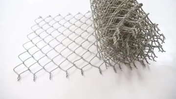 Galvanized Fence PVC Chain Link Fence For Football Ground Fence1