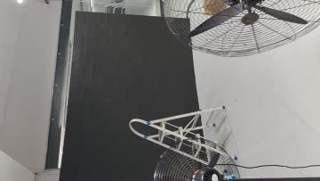 Adjustable waveform rental LED screen