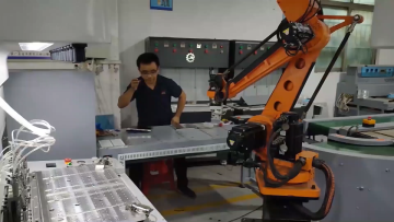  Robot arm is used in production process