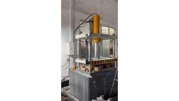 Product shaping machine