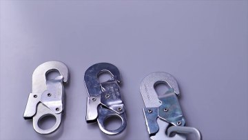 JENSAN Factory Wholesale Heavy Duty 23KN Forged Safety Hook Snap Hook Jinsong Hook Double Lock Steel 146*24mm 5000lbs/23kn 10pcs1