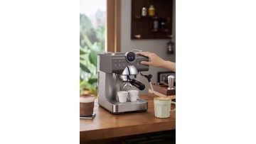 Premium Cold Brew Coffee Maker for Small Spaces