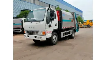 Eco-Friendly JAC 4X2 5.8cbm Compression Refuse Truck for Shopping Mall Waste Collection1