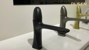 Black Bathroom Faucet