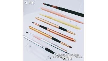 Lip Brush With Cap
