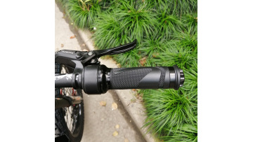 Electric bicycle handlebar throttle