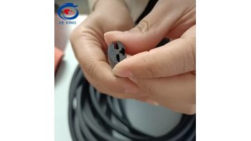 Three-port window seal strip