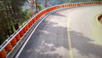 Road Barrier Supplier Motorway Crash Barrier Roller Barrier for Highway1