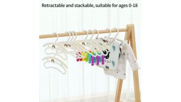 Baby Coat Hanger – Rainbow (4-Pack)
