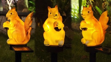 Hot Sell Squirrel Solar LED Outdoor Stake Light  For Garden Pathway Park Lawn Landscape Security Landscape Park Hotel1