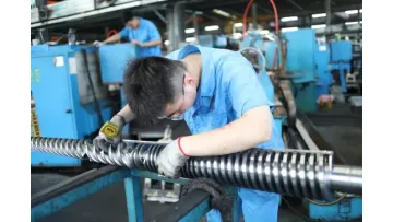 CE Approved Single Screw and Cylinder for Blow Film1