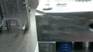 Plastic injection mold PC mouldings manufacturers factory precision mould maker peg mould1